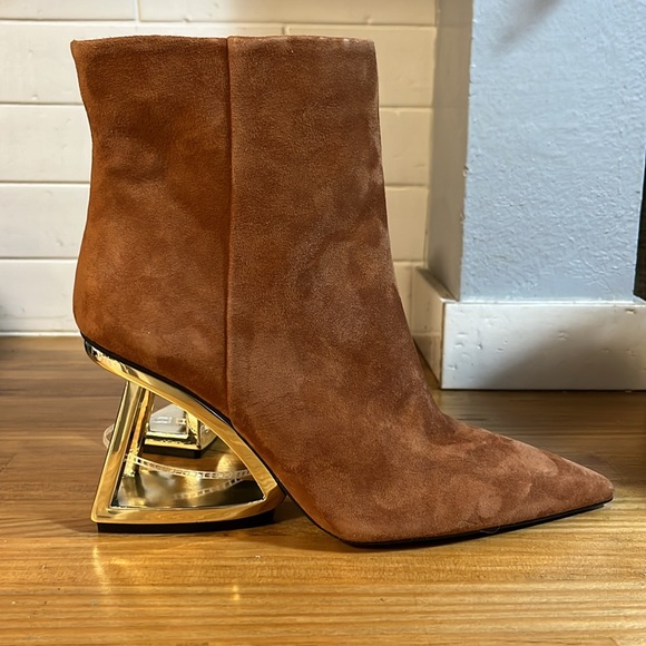 Gianni Bini Shoes - Gianni Bini Women’s Architectual Wedge Booties Brown Suede Size 7.5